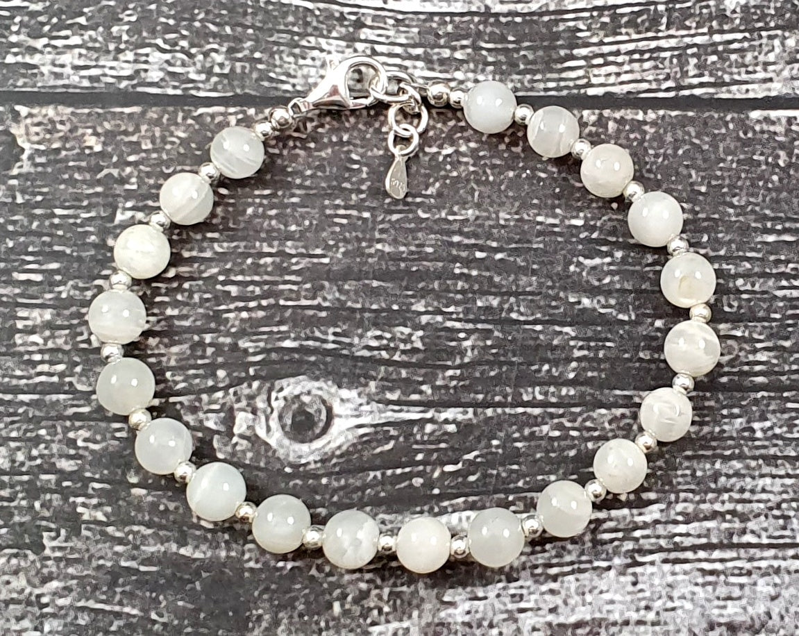 Moonstone White Bracelet With Silver Beads