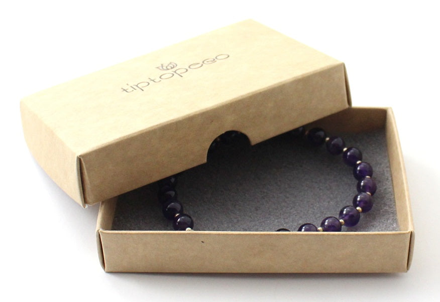 Handgefertigtes Amethyst Violett Armband mit Silberperlen